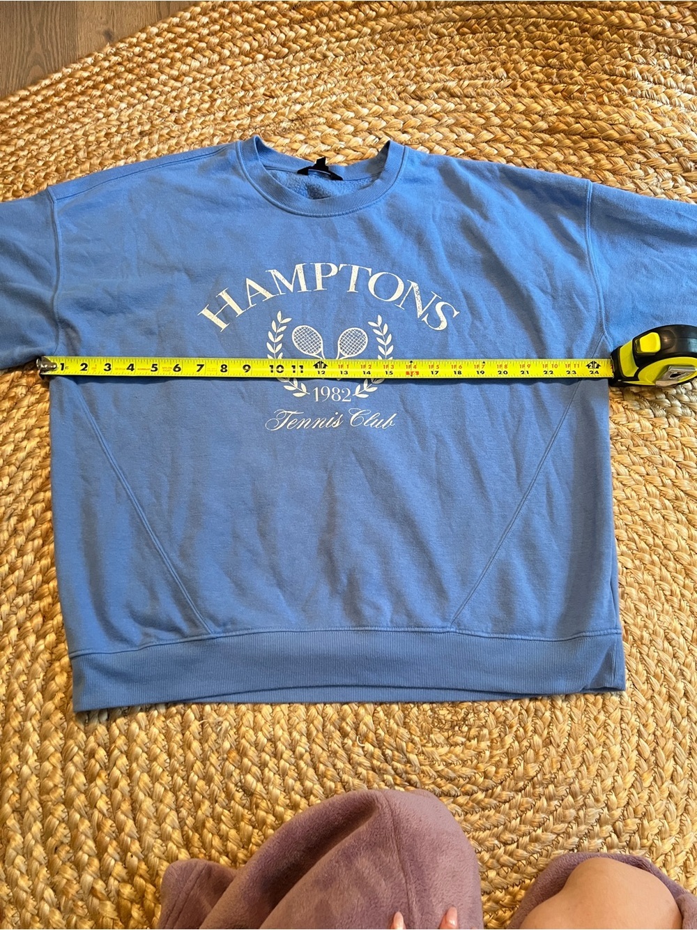 No Boundaries Blue Hamptons Tennis Club Crewneck Sweatshirt - Picture 4 of 7